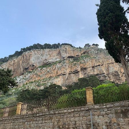 Cathedral House Cefalu Exterior photo