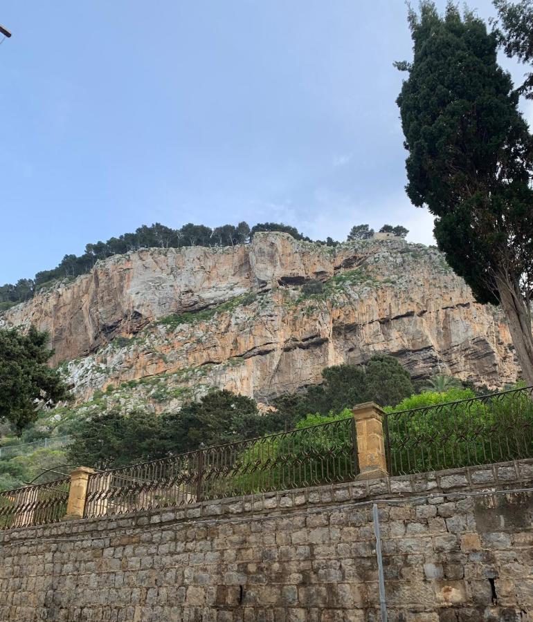 Cathedral House Cefalu Exterior photo